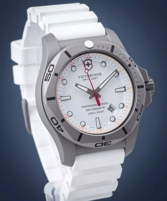 Pánské hodinky Victorinox I.N.O.X. Professional Diver Titanium 241811 241811