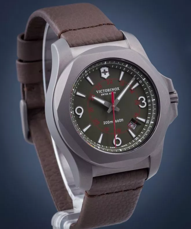 Pánské hodinky Victorinox I.N.O.X. Titanium 241779 241779