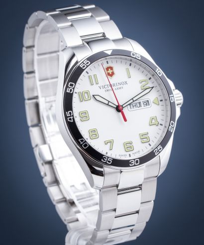 Pánské hodinky Victorinox FieldForce 3H 241850