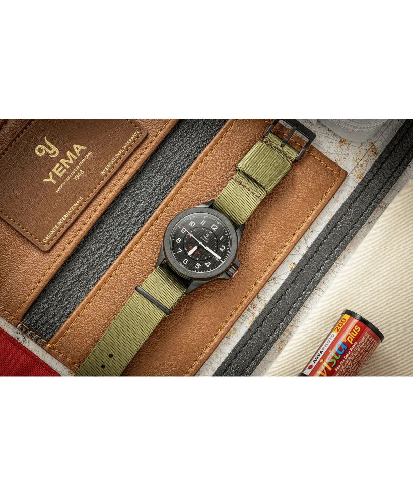 Hodinky Yema Flygraf French Air & Space Force GMT Limited Edition