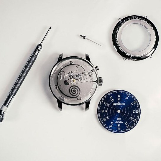 Hodinky MeisterSinger Bell Hora