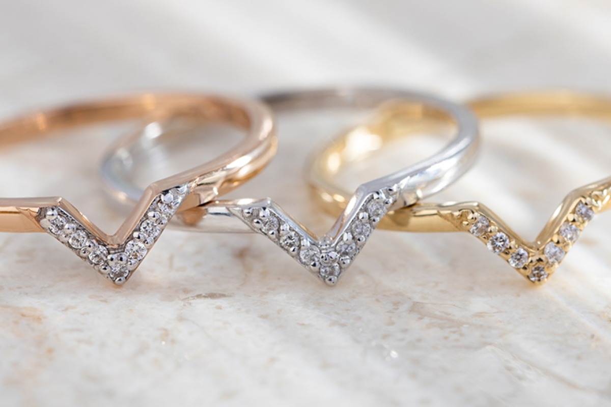 Dámské zlaté prsteny s diamanty Bonore