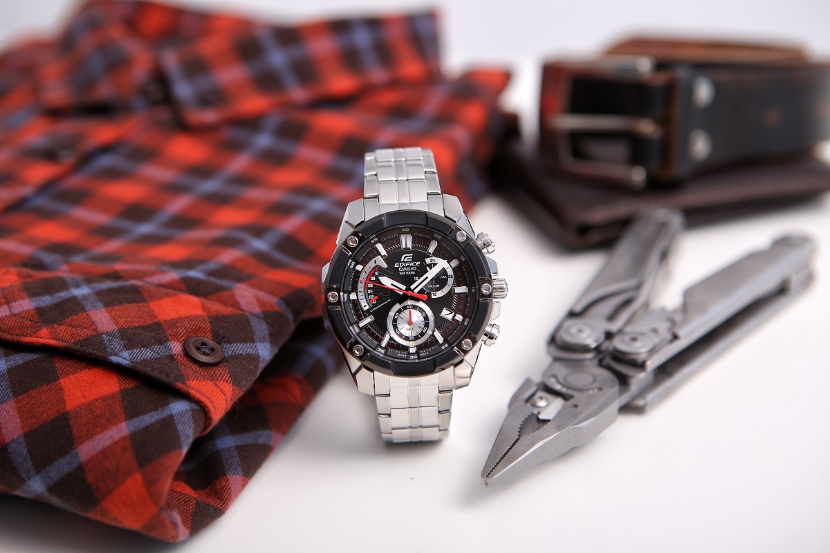 Zegarki Edifice Momentum
