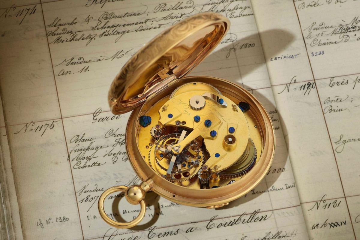 mechanismus tourbillonu v hodinkách Breguet