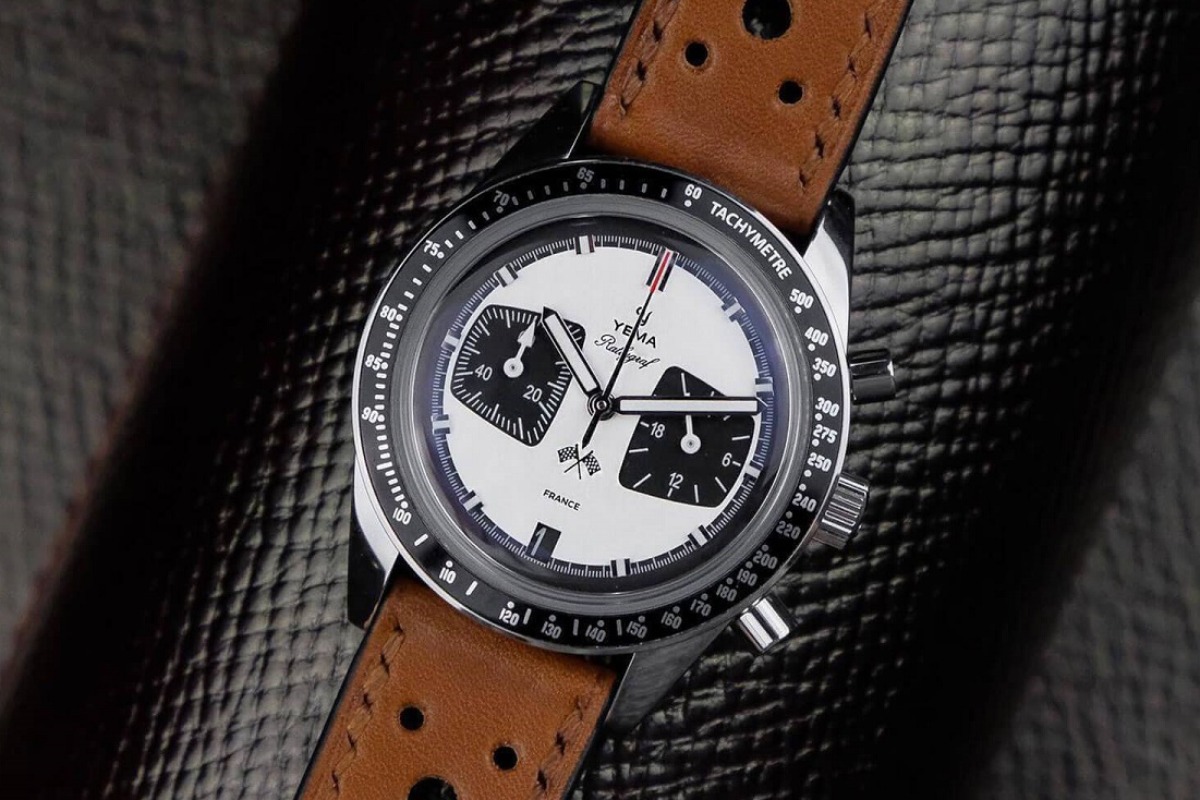 Funkce tachymetru v hodinkách Yema Rallygraf Panda Leather