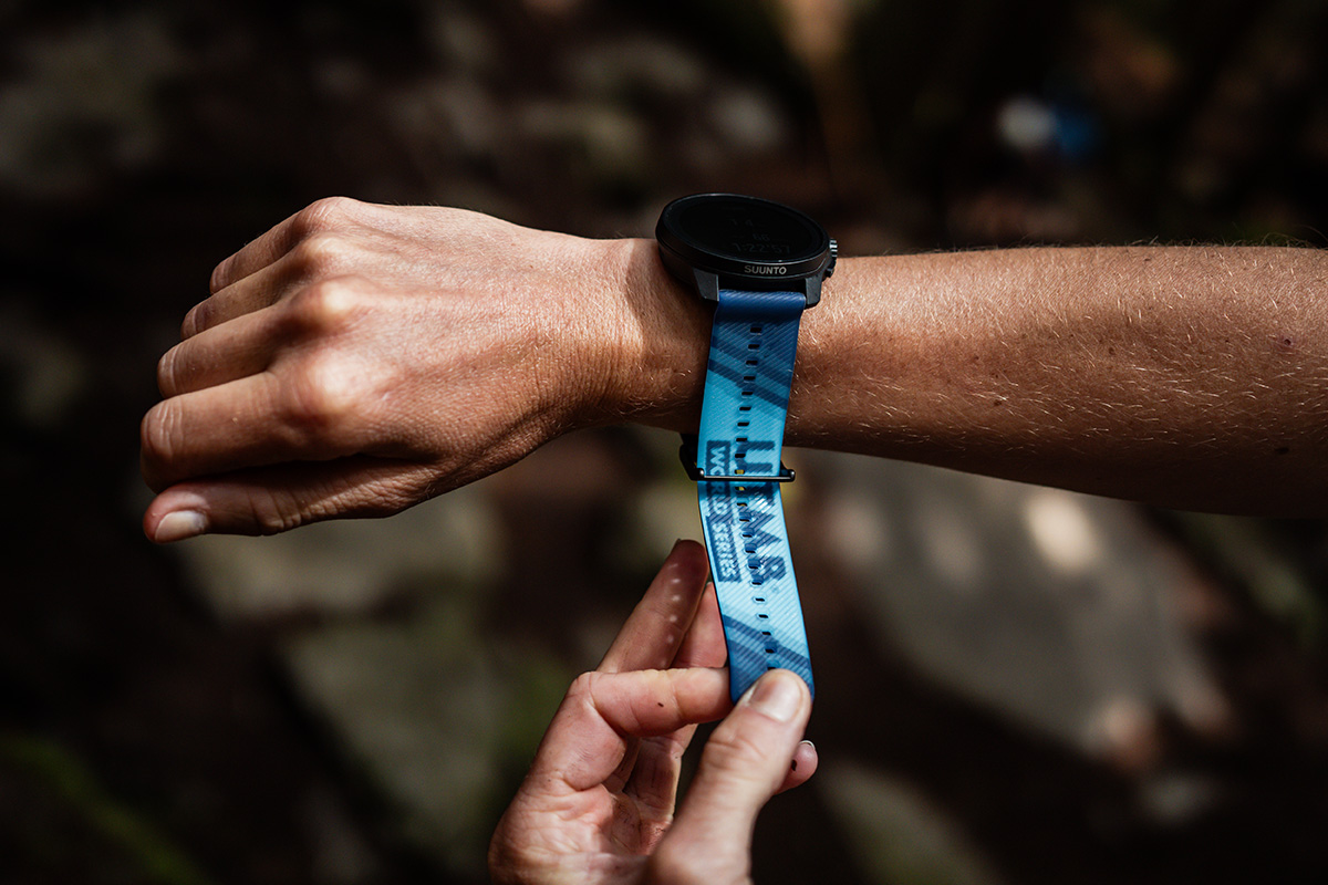 Sportovní hodinky Suunto