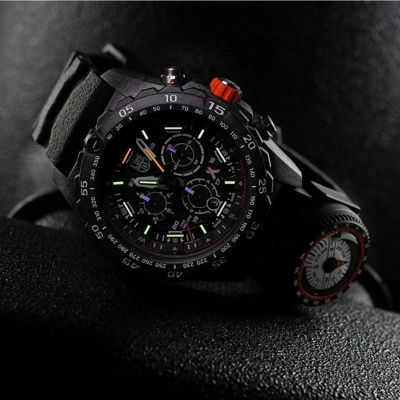 Zegarek Luminox XB.3741 - Luminox Light Technology