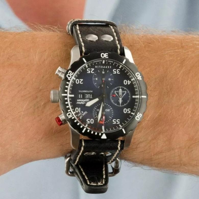 Zegarek Zeppelin 7218-3 - Tarcza